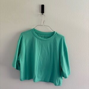 Cropped Boxy Mint Green Top‎